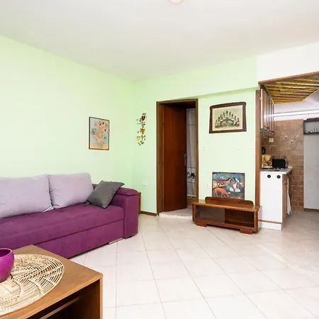Bezerusa Apartment