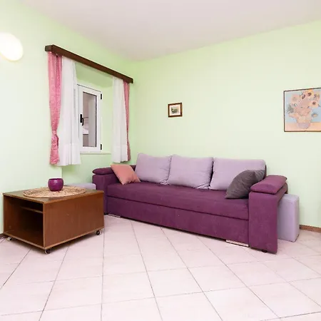 Bezerusa Apartment Igrane